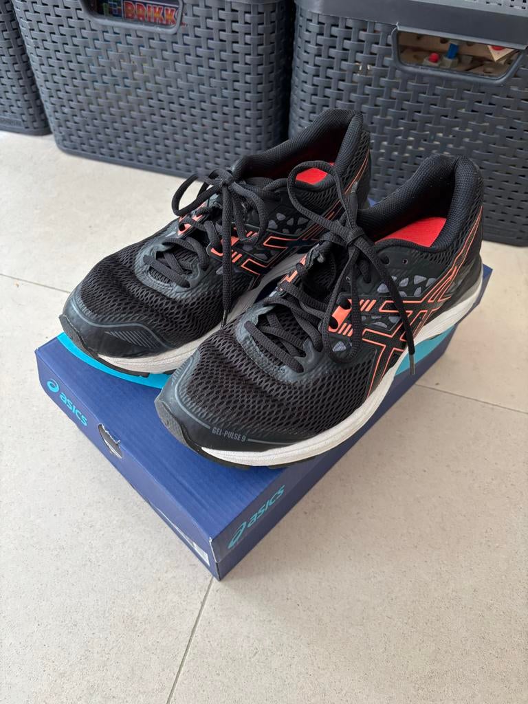 ASICS GEL-PULSE 9 hardloopschoenen - zwart maat 40.5!, Ophalen of Verzenden, Zo goed als nieuw
