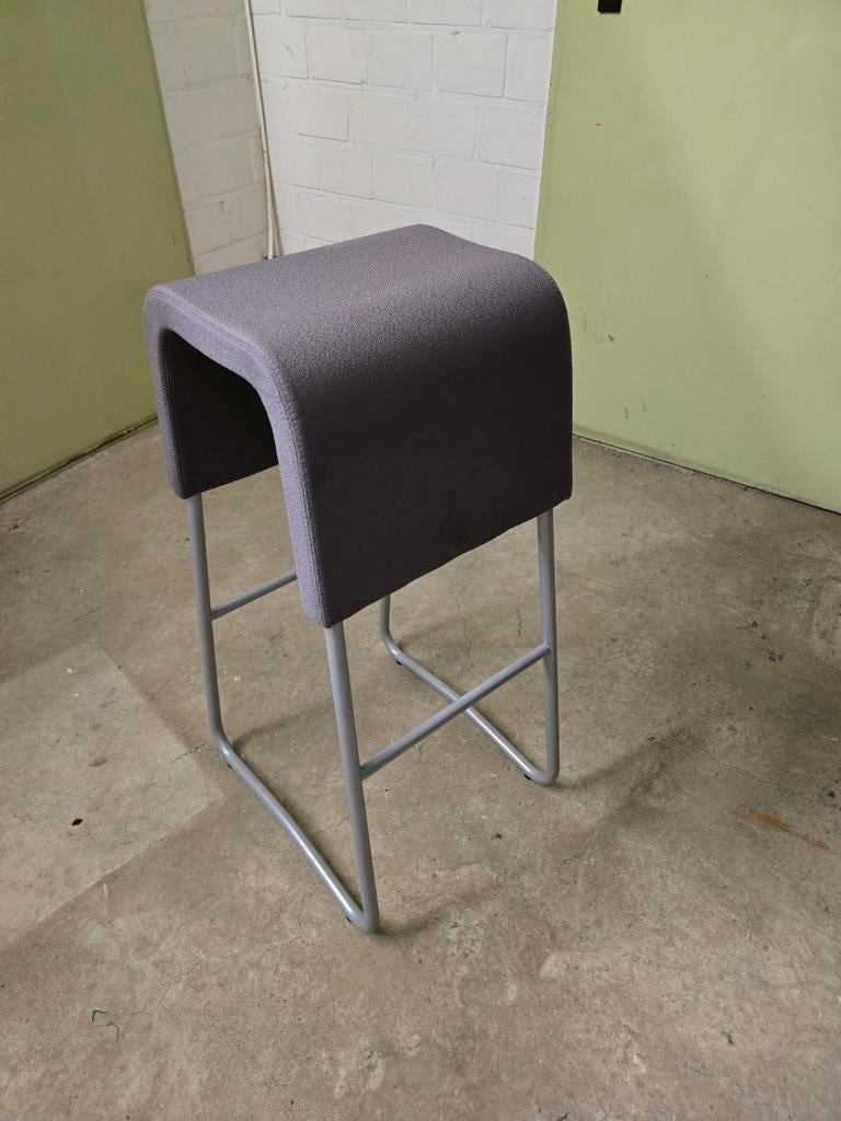 8x Plint barkrukken grijs, 5 krukken of meer, Ophalen, 60 tot 90 cm