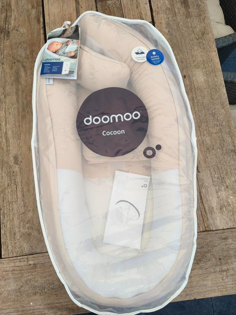 Doomoo Baby Nest Cocoon - Organisch Katoen 0-6 maanden, Ophalen of Verzenden, Zo goed als nieuw
