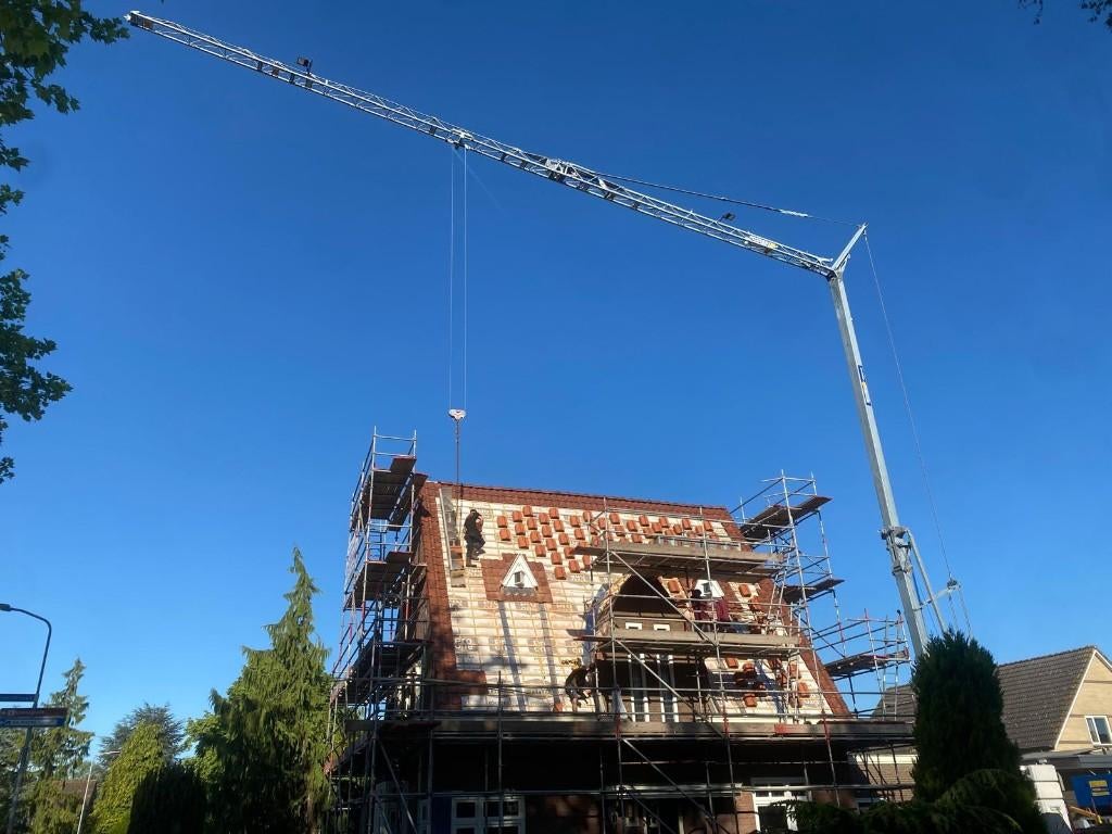 Dakwerken d'n Rooie - Dakdekker voor al uw Dakwerken, Diensten en Vakmensen, Dakdekkers en Rietdekkers, 24-uursservice, Pannen