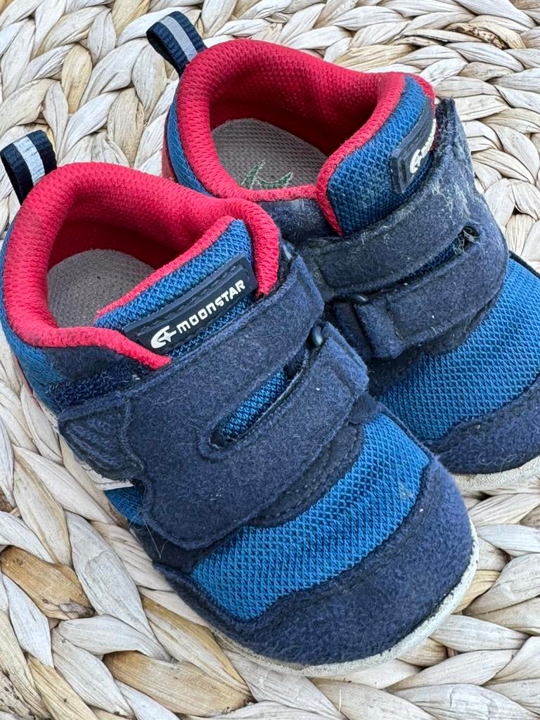 Moonstar schoenen in blue 13.5 around 15-15.5cm, Ophalen of Verzenden, Zo goed als nieuw, Meisje, Schoentjes