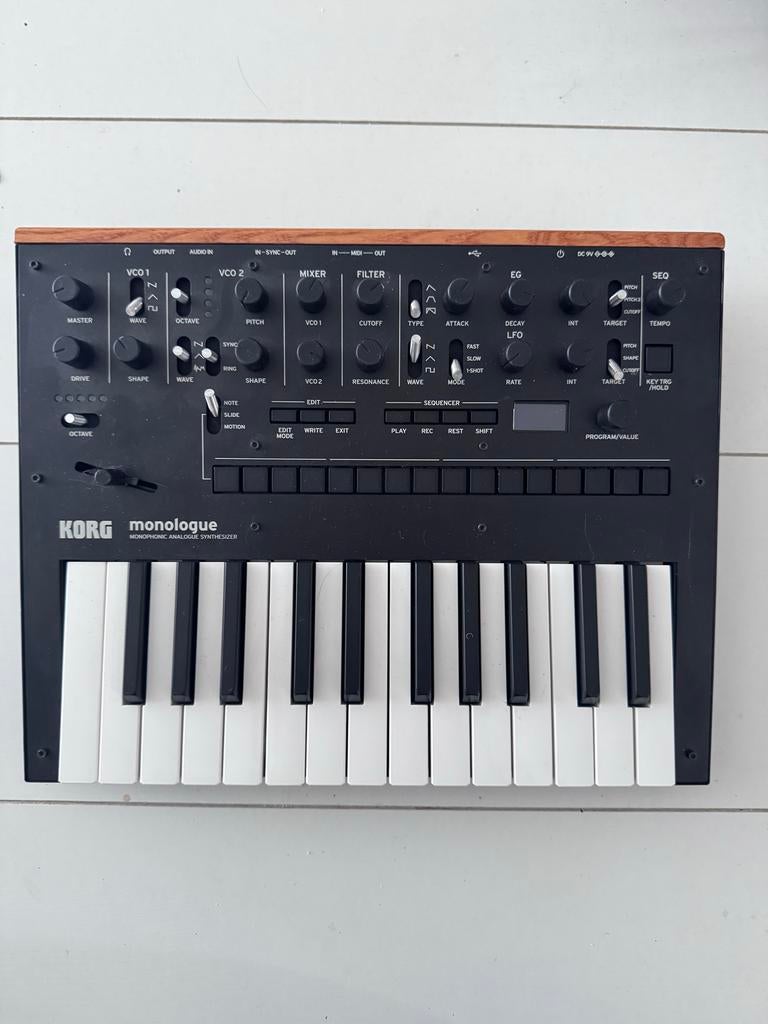 Korg Monologue, Muziek en Instrumenten, Synthesizers, Ophalen, Korg, Overige aantallen, Zo goed als nieuw
