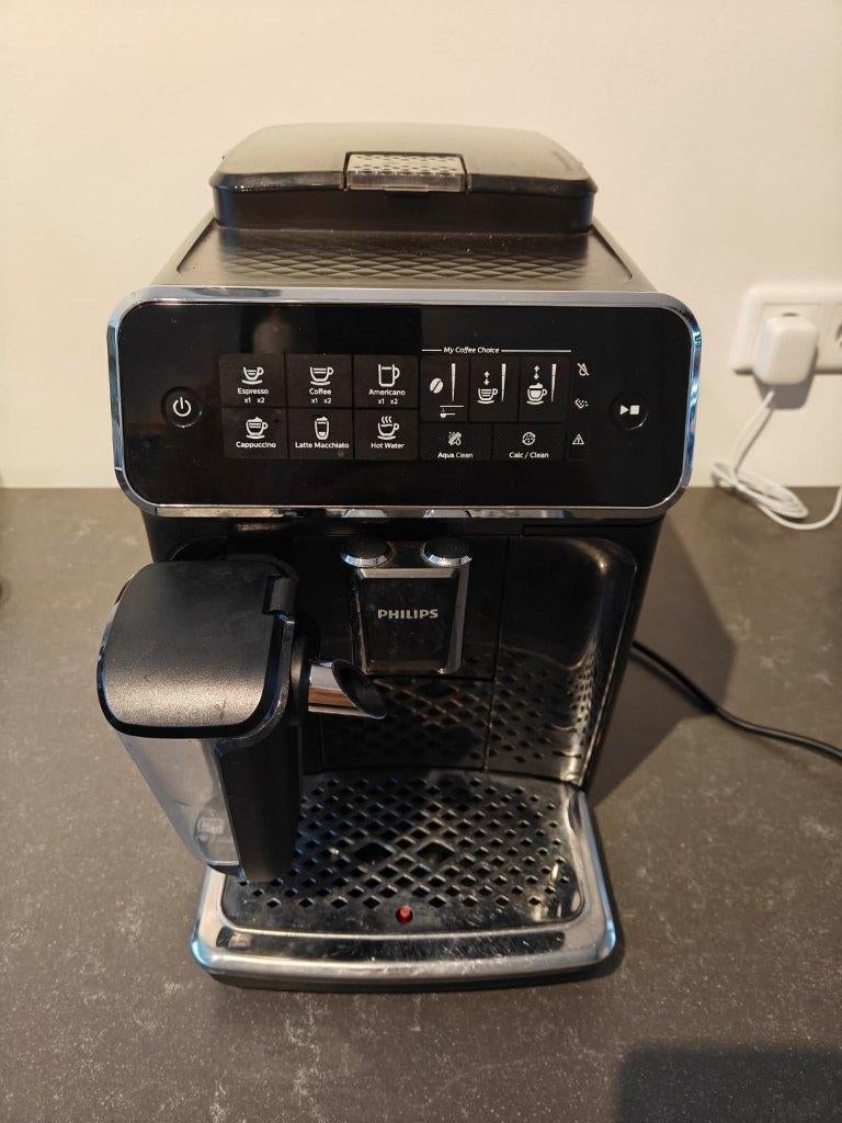 Philips lattego 3300 (opknappen of onderdelen), Witgoed en Apparatuur, Koffiezetapparaten, Ophalen, Afneembaar waterreservoir