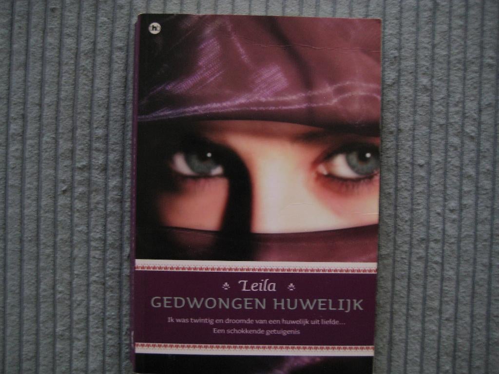Leila - Gedwongen Huwelijk, Ophalen of Verzenden, Zo goed als nieuw, Leila, Religie