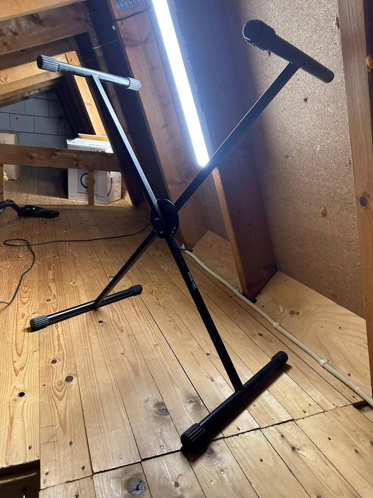 Keyboard standaard, Muziek en Instrumenten, Standaards, Ophalen of Verzenden, Zo goed als nieuw, Instrumentstandaard, Keyboard of Synthesizer