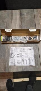 tv beugel, Ophalen, Nieuw