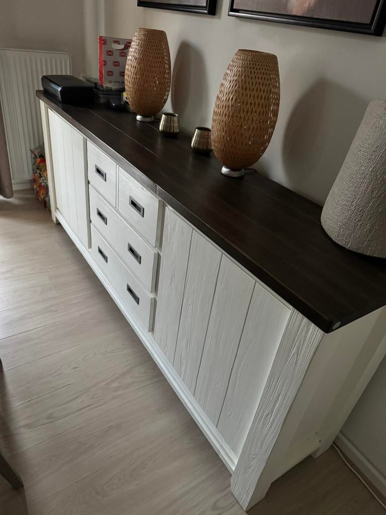 Dressoir kast, Huis en Inrichting, Kasten | Dressoirs, Ophalen of Verzenden, Zo goed als nieuw, 25 tot 50 cm