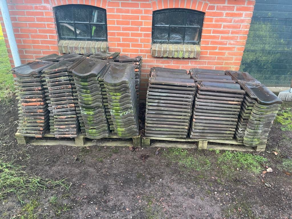 Bruine Holle Mulde Dakpannen, ca 250 stuks, Ophalen, Gebruikt, Steen of Klei, 15 m² of meer