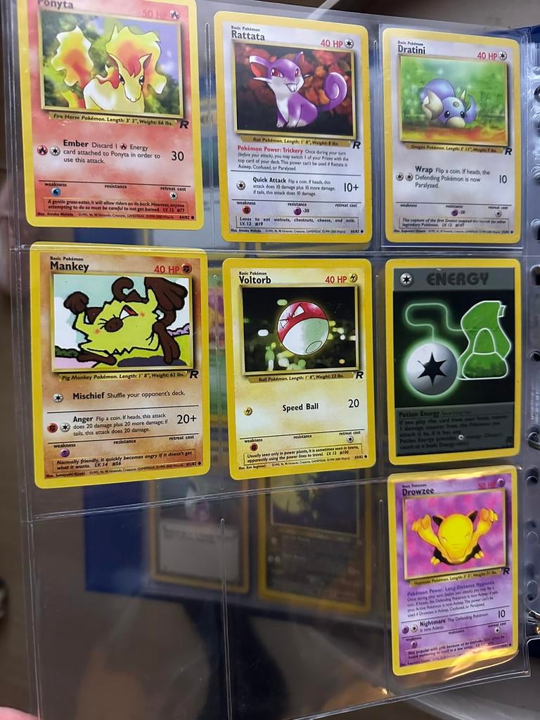 Lotje Pokémon kaarten Team Rocket, Ophalen of Verzenden, Zo goed als nieuw, Meerdere kaarten