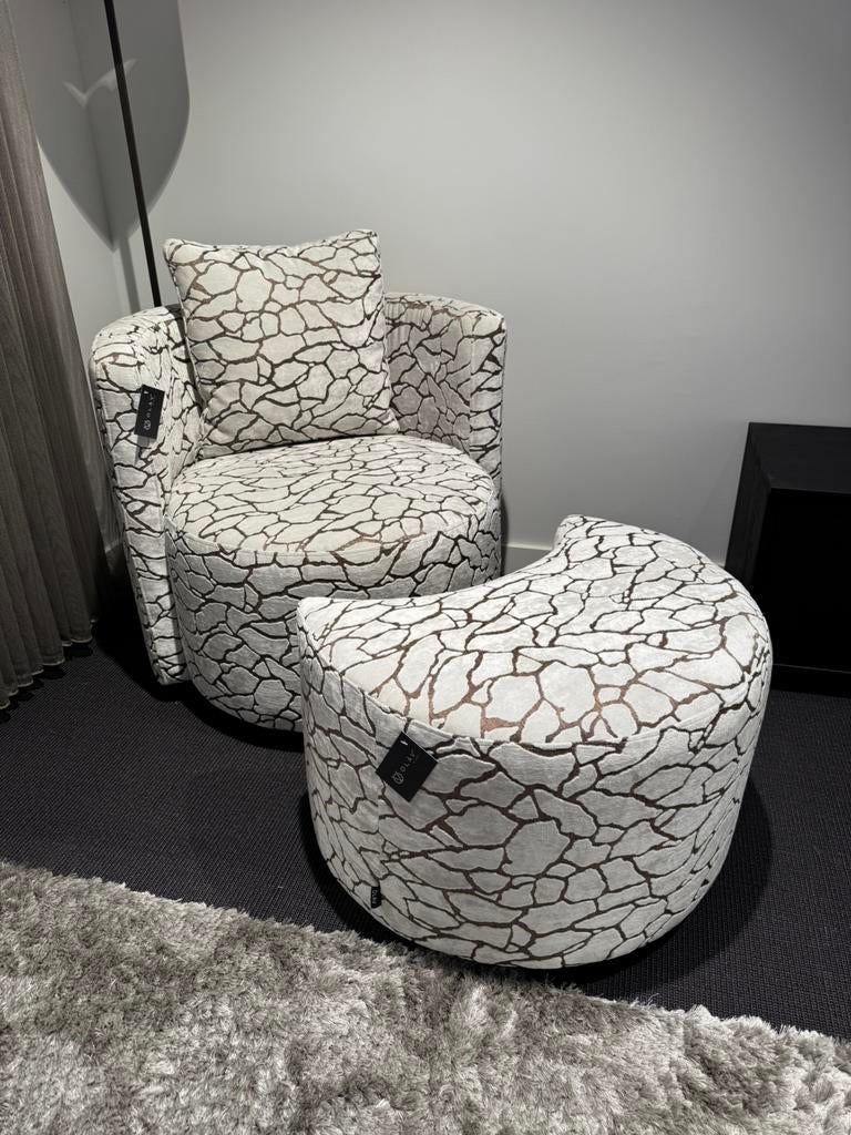 Olav Home Pablo met hocker, Huis en Inrichting, Fauteuils, Ophalen, Zo goed als nieuw, 75 tot 100 cm, 50 tot 75 cm
