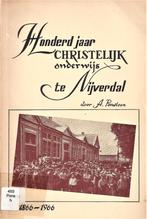 Honderd jaar Christelijk onderwijs in Nijverdal - 1966, Boeken, Geschiedenis | Stad en Regio, Ophalen of Verzenden, Gelezen