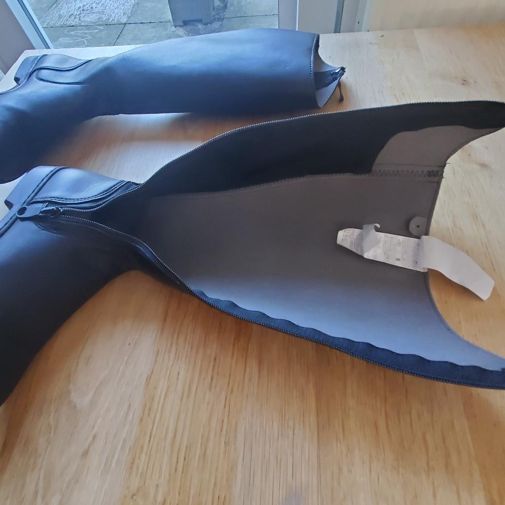 Cap, laarzen, jas voor 13/14 jarige, Dieren en Toebehoren, Paardrijkleding, Overige typen, Ophalen of Verzenden, Zo goed als nieuw