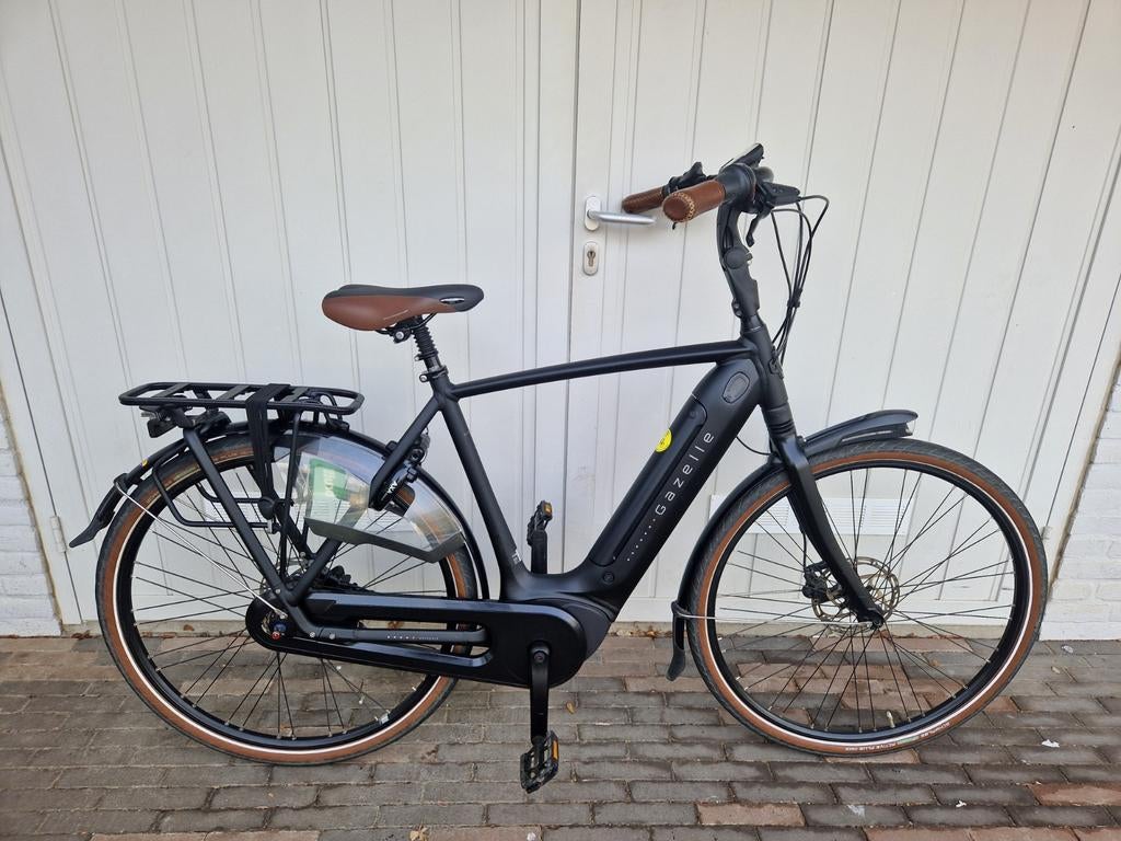 Gazelle grenoble C8 HMB bosch ebike 57cm 2023 als nieuw, Ophalen, Versnellingen, Zo goed als nieuw, 57 tot 61 cm