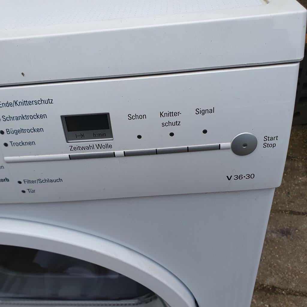 Siemens wasdroger V 35.30 gebruikt Met slangafvoer, Ophalen, 6 tot 8 kg, Luchtafvoer, Zo goed als nieuw