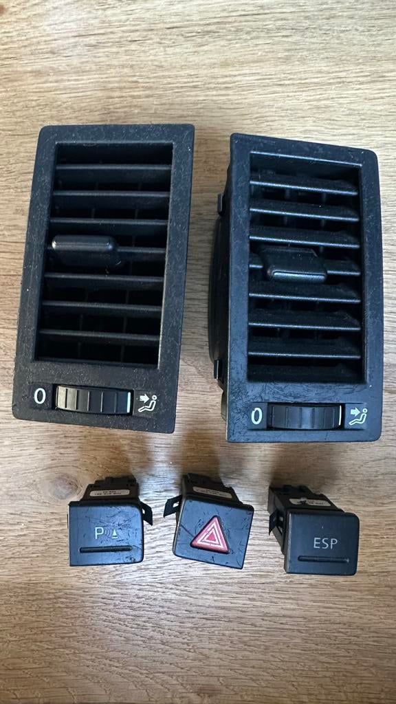 VW T5 Luchtroosters, Schakelaars Alarm, ESP, PDC, Verzenden, Gebruikt, Volkswagen