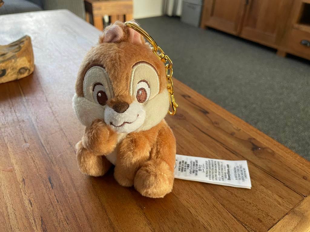 Nieuw sleutelhanger van knabbel (en babbel) de Disney store, Verzamelen, Disney, Ophalen of Verzenden, Overige figuren, Nieuw