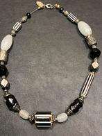 Oosterse “stijl” halsketting met zwart wit millefiori kralen, Sieraden, Tassen en Uiterlijk, Kettingen, Ophalen of Verzenden, Zo goed als nieuw