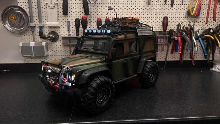 Trx-4 defender, Hobby en Vrije tijd, Modelauto's | 1:24, Gebruikt, Auto, Overige merken, Ophalen