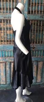 Zwarte avondjurk Marilyn Monroe model maat 36, Kleding | Dames, Verzenden, Zwart, Cocktailjurk, Zo goed als nieuw