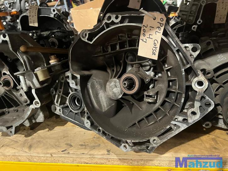 OPEL CORSA D 1.4 Versnellingsbak 2006-2014, Auto-onderdelen, Transmissie en Toebehoren, Opel, Gebruikt, Ophalen of Verzenden