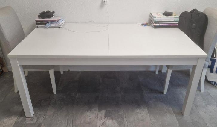 Ikea Bjursta uitschuifbare eettafel wit, Huis en Inrichting, Tafels | Eettafels, Gebruikt, 50 tot 100 cm, 150 tot 200 cm, Rechthoekig