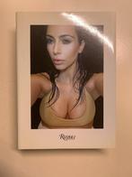 Kim Kardashian - Selfish, Boeken, Biografieën, Nieuw, Kim Kardashian, Ophalen of Verzenden, Film, Tv en Media