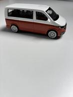 Volkswagen T6.1 Transporter Burago Street Fire, Hobby en Vrije tijd, Modelauto's | 1:43, Ophalen of Verzenden, Nieuw, Bus of Vrachtwagen