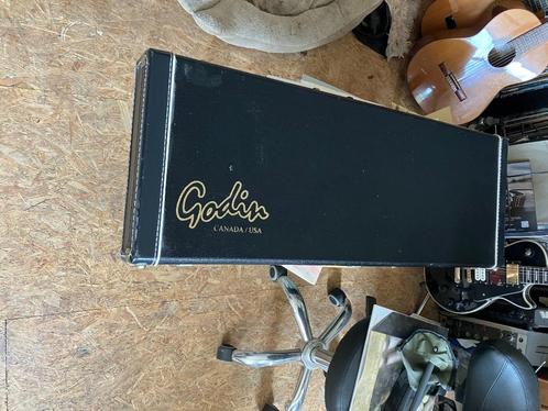 Godin A6, Muziek en Instrumenten, Snaarinstrumenten | Gitaren | Elektrisch, Gebruikt, Solid body, Overige merken, Ophalen