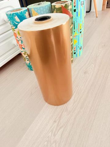 Toonbankrol 30cm glanzend goud (125 meter) beschikbaar voor biedingen