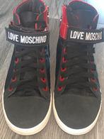 Moschino sneakers dames, Kleding | Dames, Schoenen, Ophalen of Verzenden, Zo goed als nieuw, Sneakers of Gympen