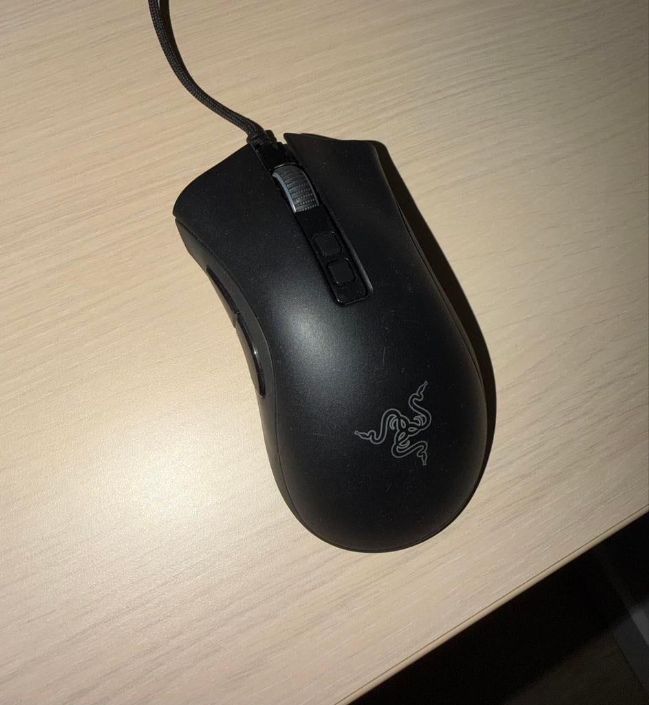 Razer Deathadder V2 Muis, Computers en Software, Muizen, Rechtshandig, Muis, Gebruikt, Gaming muis