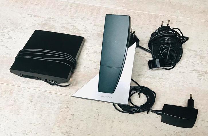 Beocom 6000 Handset en Lader + BeoLine PSTN Basisstation B&O, Telecommunicatie, Vaste telefoons | Handsets en Draadloos, Zo goed als nieuw