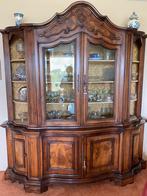 Buffet kast. Notenhout., Huis en Inrichting, Kasten | Buffetkasten, Ophalen, Gebruikt, 25 tot 50 cm, 200 cm of meer