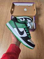 Nike sb dunk low classic green (maat 42), Overige kleuren, Nike SB Dunk Low, Ophalen of Verzenden, Sneakers of Gympen