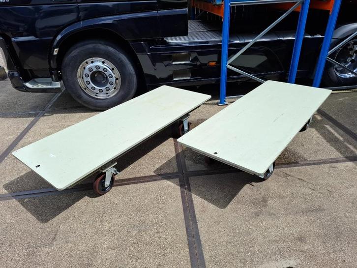 salontafel metaal transportkar, Huis en Inrichting, Tafels | Salontafels, Zo goed als nieuw, Minder dan 50 cm, 50 tot 100 cm, 150 tot 200 cm