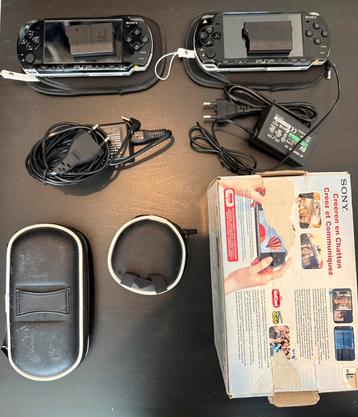2x psp met spellen en accessoires beschikbaar voor biedingen