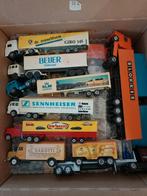 (38) Doos met diverse model vrachtwagens reklame, Overige merken, 1:50 of kleiner, Verzenden, Zo goed als nieuw