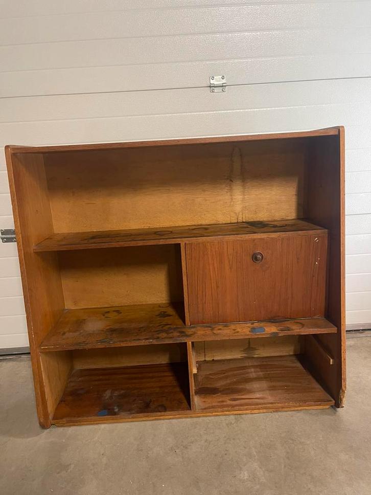 Vintage teak wandkast opknapper fineer deens design, Huis en Inrichting, Kasten | Wandmeubels, Zo goed als nieuw, Minder dan 150 cm