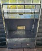 Uniek design meubelstuk van gegalvaniseerd staal., Huis en Inrichting, Kasten | Vitrinekasten, Ophalen, 50 tot 100 cm, Zo goed als nieuw