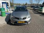 Toyota Auris 1.8 Full Hybrid 5DR CVT 2013 Grijs, Auto's, 1380 kg, Zwart, Leder en Stof, 26 km/l