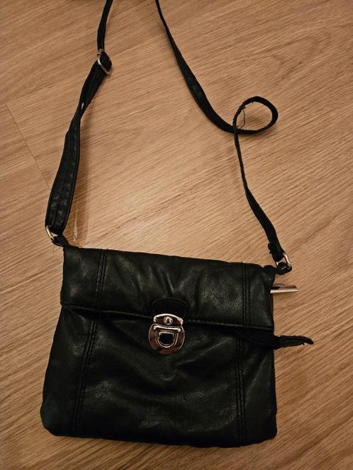 tas voor maar € 1,00, Sieraden, Tassen en Uiterlijk, Tassen | Damestassen, Gebruikt, Zwart, Ophalen of Verzenden