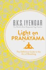 B.K.S. Iyengar - Light On Pranayama, Gelezen, Ophalen