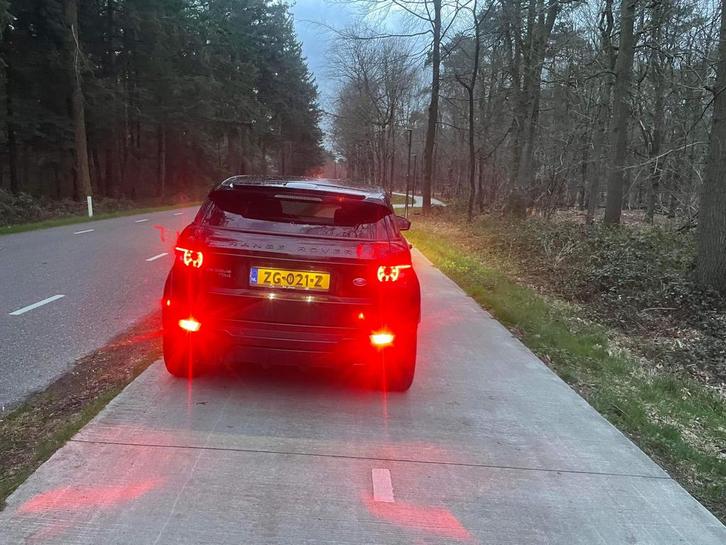 Land Rover Range Rover Evoque TD4 4WD AUT 2015 Zwart, Auto's, Land Rover, Particulier, Range Rover Evoque, Diesel, Euro 5, F, SUV of Terreinwagen