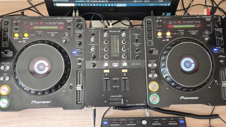 Pioneer CDJ-1000 MK3 (2x), Muziek en Instrumenten, Dj-sets en Draaitafels, Gebruikt, Dj-set, Pioneer, Ophalen