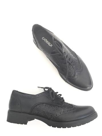 C627 Nieuw: CATWALK: maat 36 schoenen veter lage hak zwart beschikbaar voor biedingen