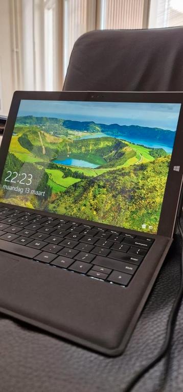 Windows Surface pad windows 8 pro 256gb beschikbaar voor biedingen