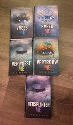 Touching Juliette serie - deel 1 tm 5 - Tahereh Mafi, Tahereh Mafi, Ophalen of Verzenden, Zo goed als nieuw, Fictie