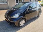 Toyota Aygo 1.0-12V Comfort, Voorwielaandrijving, Gebruikt, 4 stoelen, Origineel Nederlands