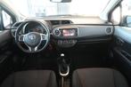 Toyota Yaris 1.3 VVT-i Aspiration Airco Navigatie Goed Onder, Auto's, Toyota, Voorwielaandrijving, Euro 5, Gebruikt, 4 cilinders