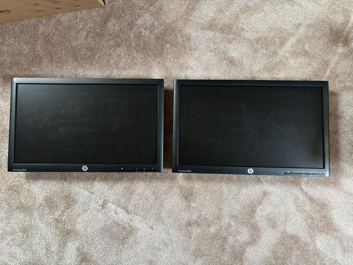 2x HP E24 G4 Monitor 24” Full HD IPS – In Doos, Computers en Software, Monitoren, Zo goed als nieuw, 60 Hz of minder, HDMI, In hoogte verstelbaar